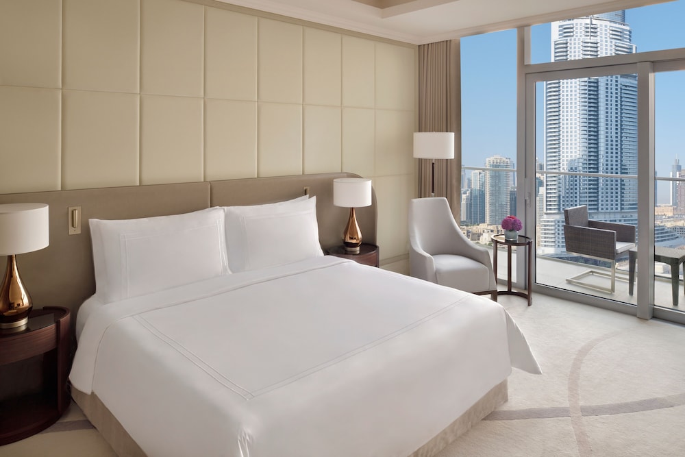 Address Dubai Mall 13