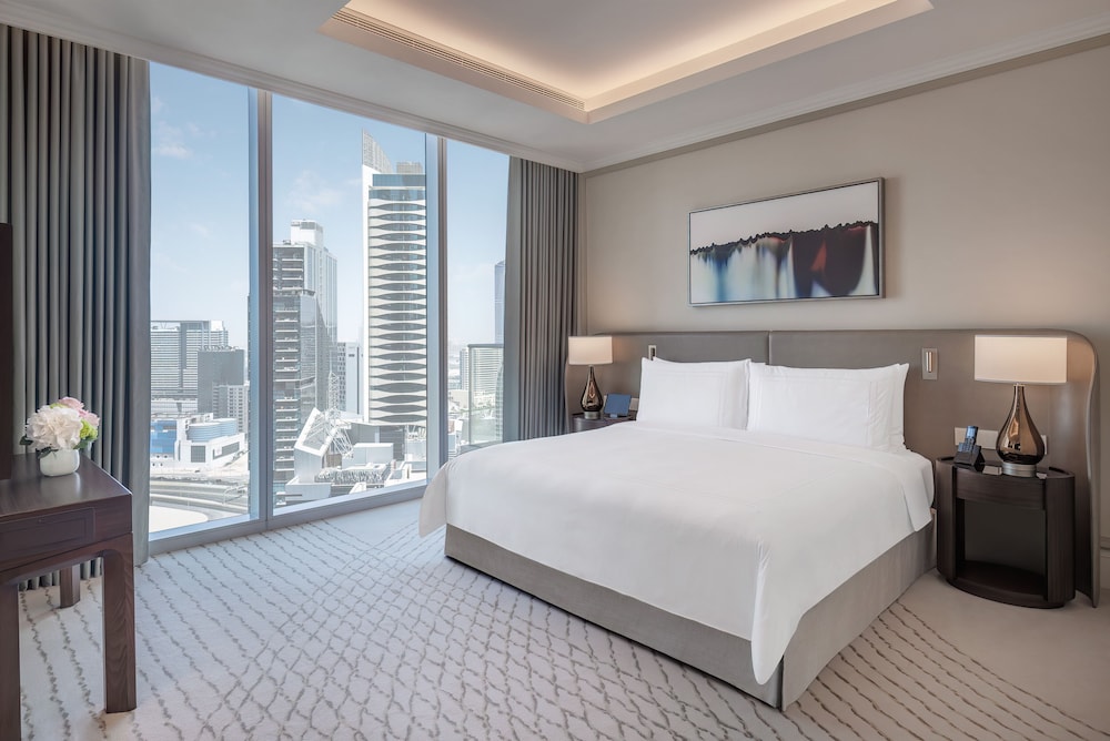 Address Dubai Mall 15