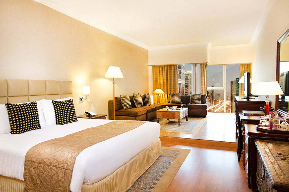 Millennium Plaza Downtown Suites 17