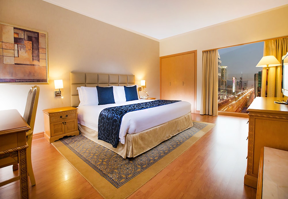 Millennium Plaza Downtown Suites 6