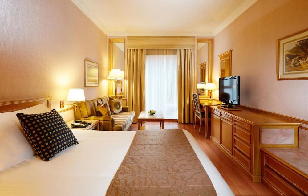 Millennium Plaza Downtown Suites 14