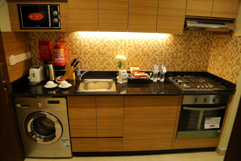 Tulip Al Barsha Hotel Apartments 6