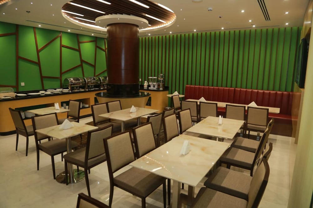 Tulip Al Barsha Hotel Apartments 20