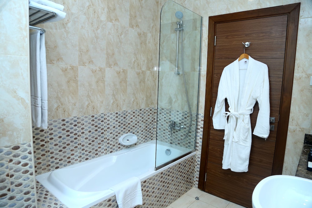Tulip Al Barsha Hotel Apartments 11