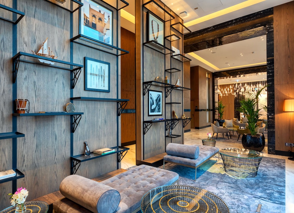 Taj Jumeirah Lakes Towers 4
