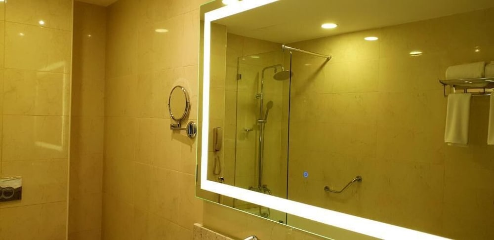 Jacob's Garden Hotel 17