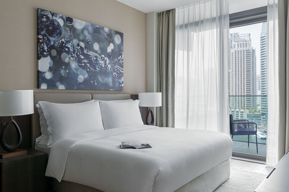 Jumeirah Living Marina Gate 4