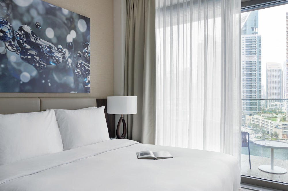 Jumeirah Living Marina Gate 6