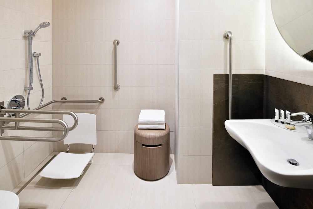 Courtyard Al Barsha, Dubai 24