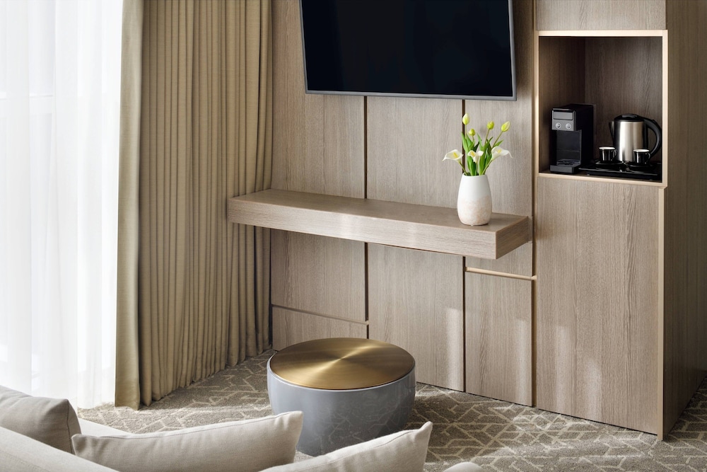 Courtyard Al Barsha, Dubai 17