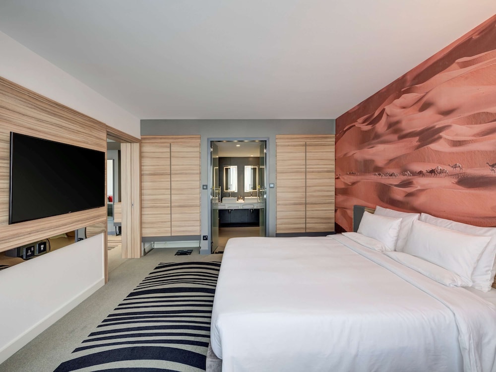Novotel Sharjah Expo Centre 18