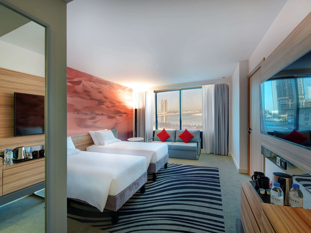 Novotel Sharjah Expo Centre 5