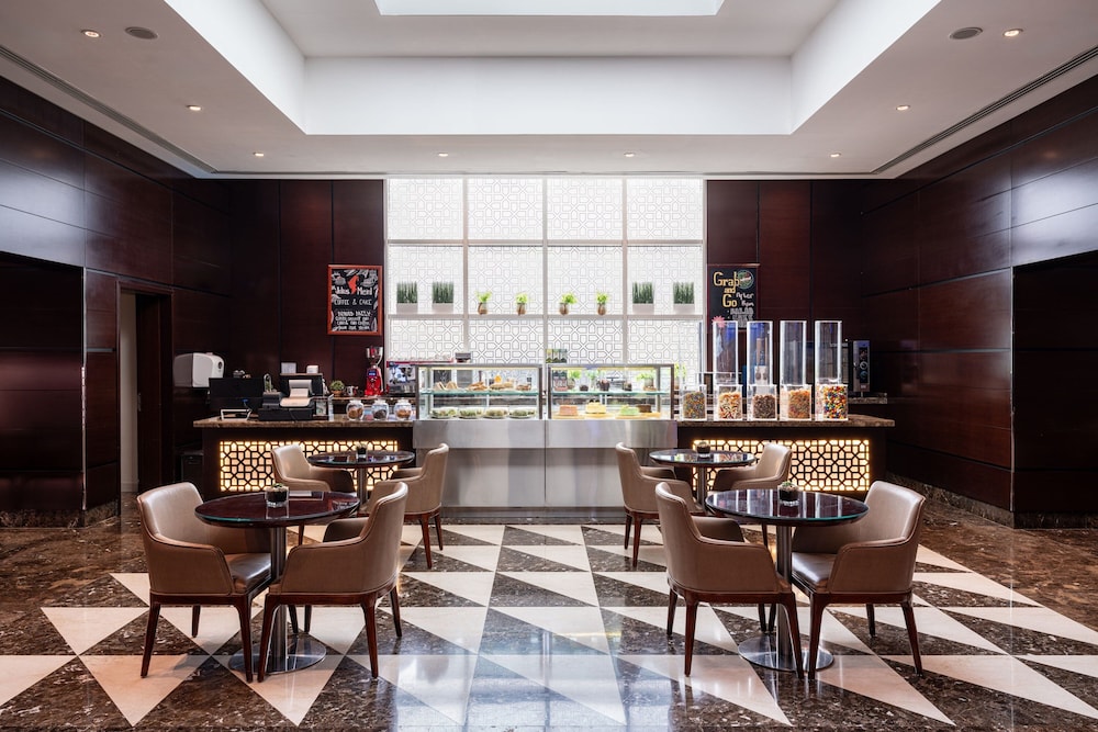 Four Points by Sheraton Sharjah 3