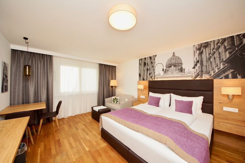 Parks 73 The Townhouse Hotel 2