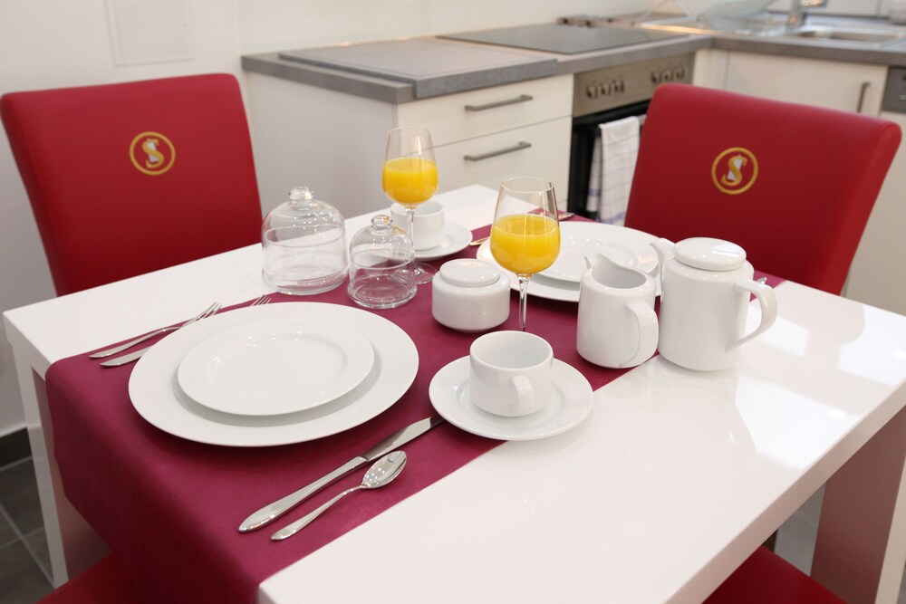 Steiner Residences - House Augarten 5