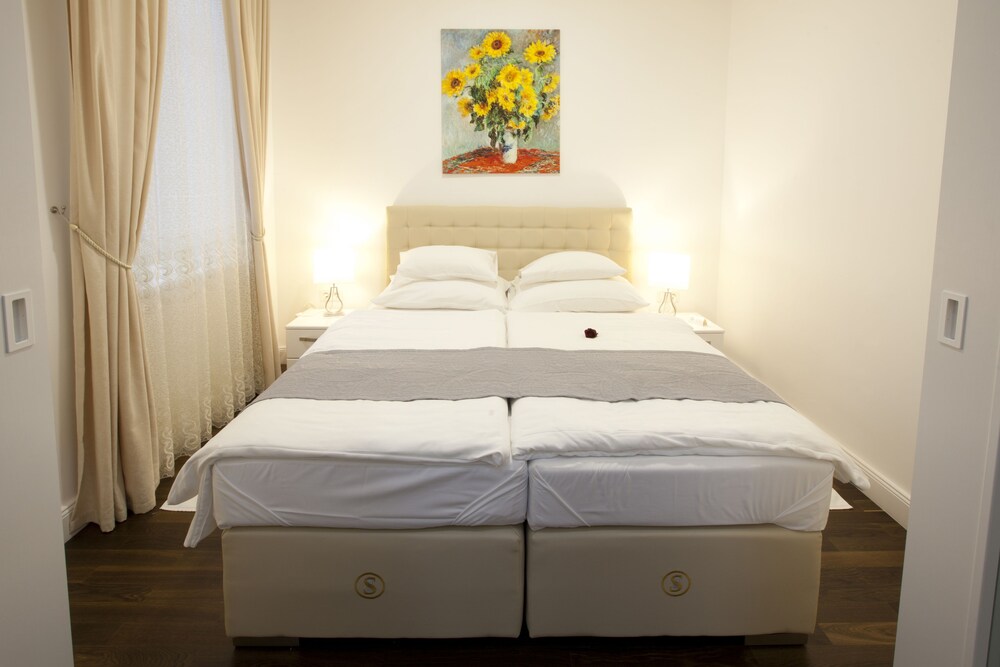 Steiner Residences - House Augarten 3