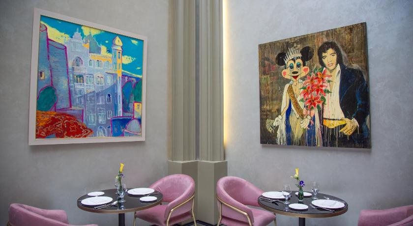 Art Gallery Hotel 13