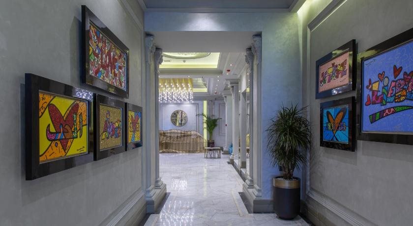 Art Gallery Hotel 19