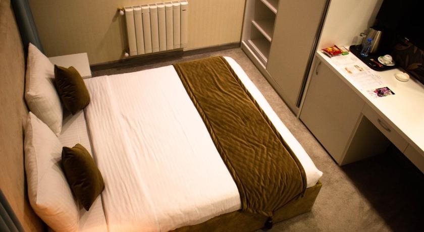 Sunday Palace Hotel 10