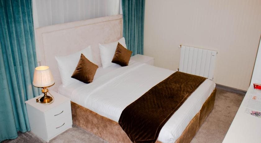 Sunday Palace Hotel 8