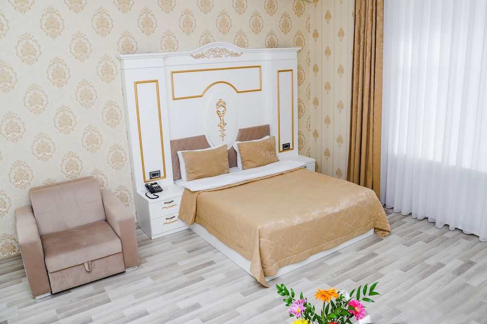 White Boutique Baku Hotel 1