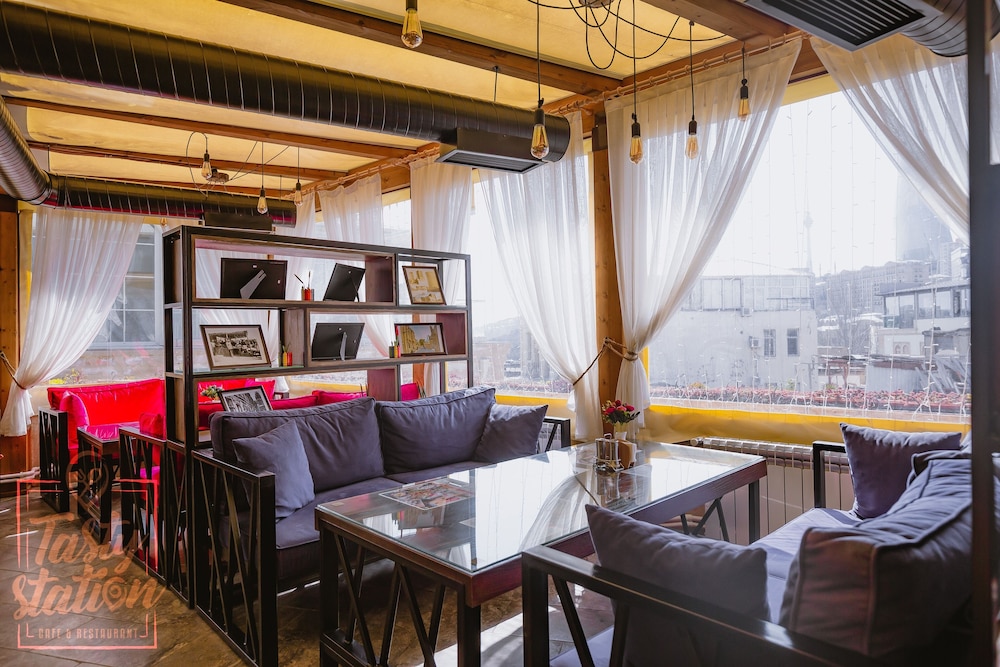 Maajid Hotel 3