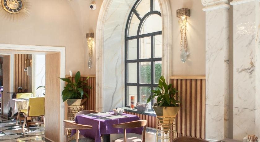 Promenade Hotel Baku 8