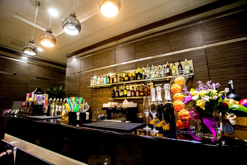 West Shine Hotel 5