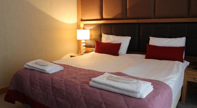 Sky Hotel 1