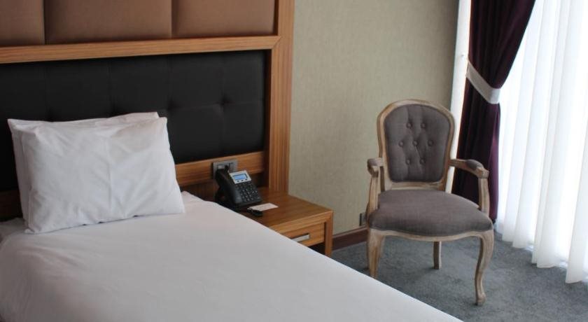 Sky Hotel 21