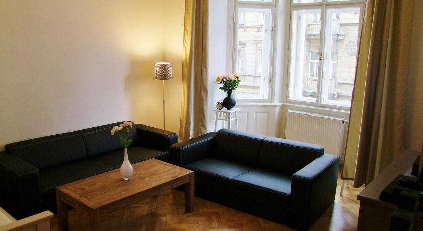 Old Town Square Apartments 22