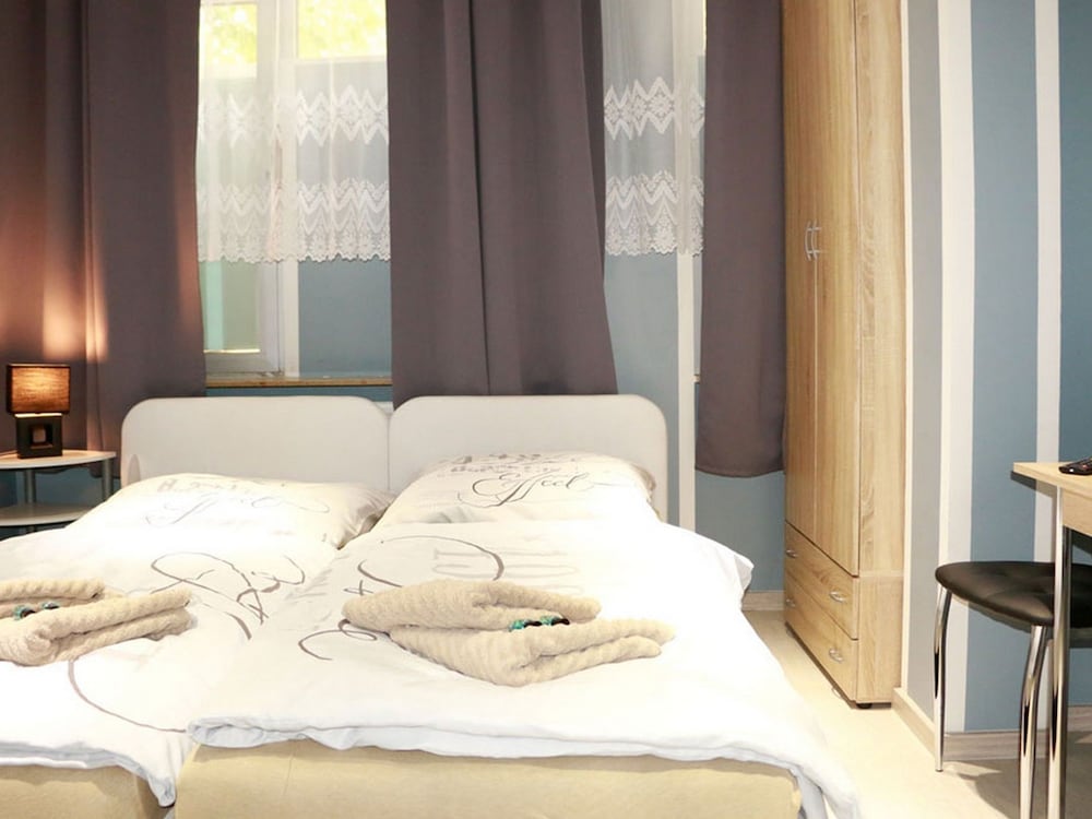 Amaya Motel 19