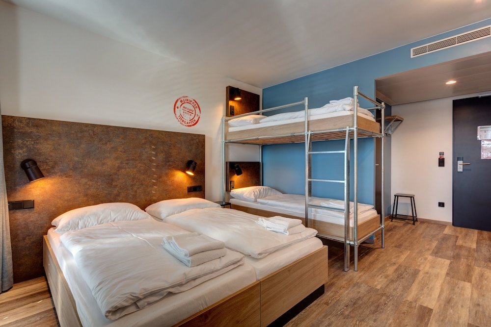 Meininger Hotel Berlin Tiergarten 8