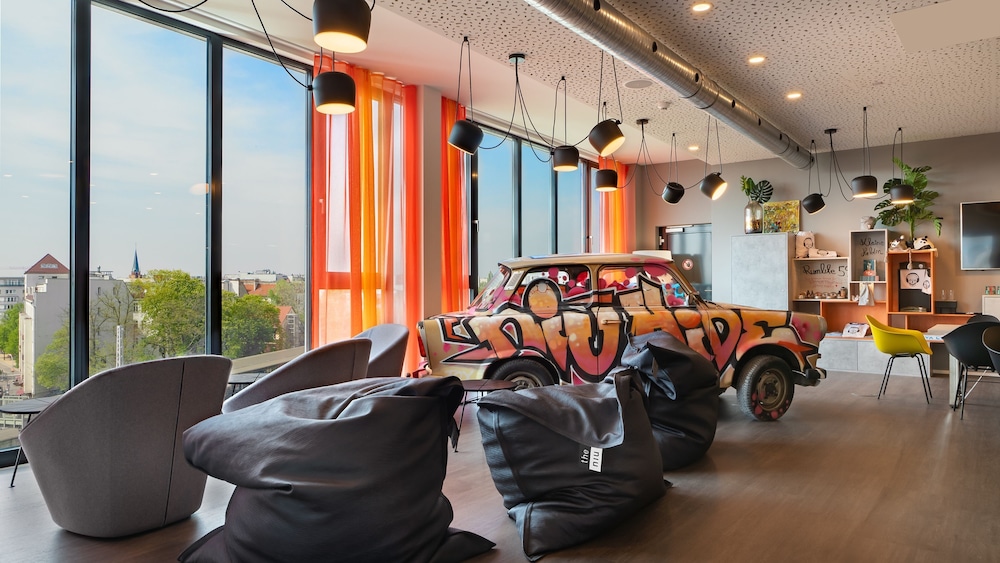 Holiday Inn - the niu, Hide Berlin Friedrichshain 1