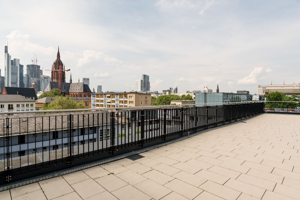 Hotel Schopenhauer Hof 24