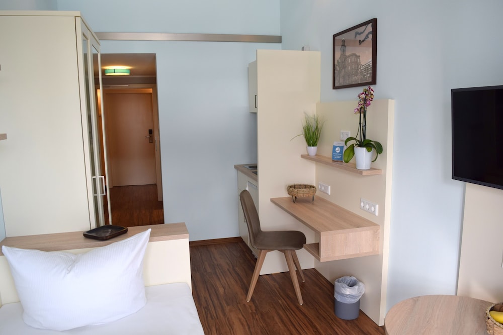 Trip Inn Residence 17