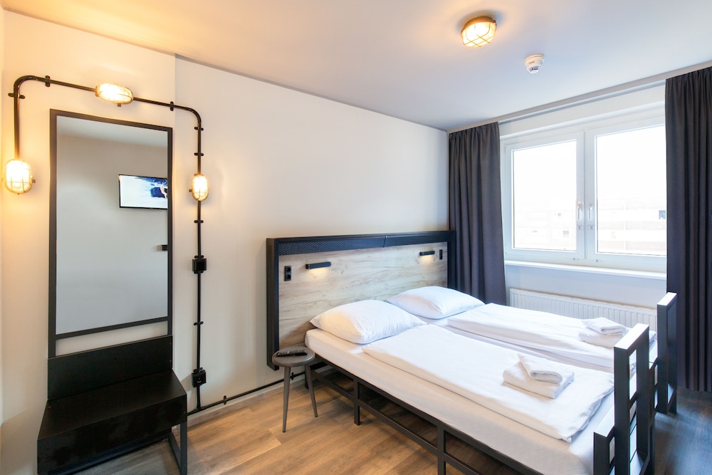 a&o Frankfurt Ostend 11