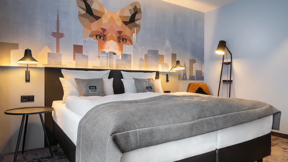 Holiday Inn - the niu, Charly Frankfurt City 20