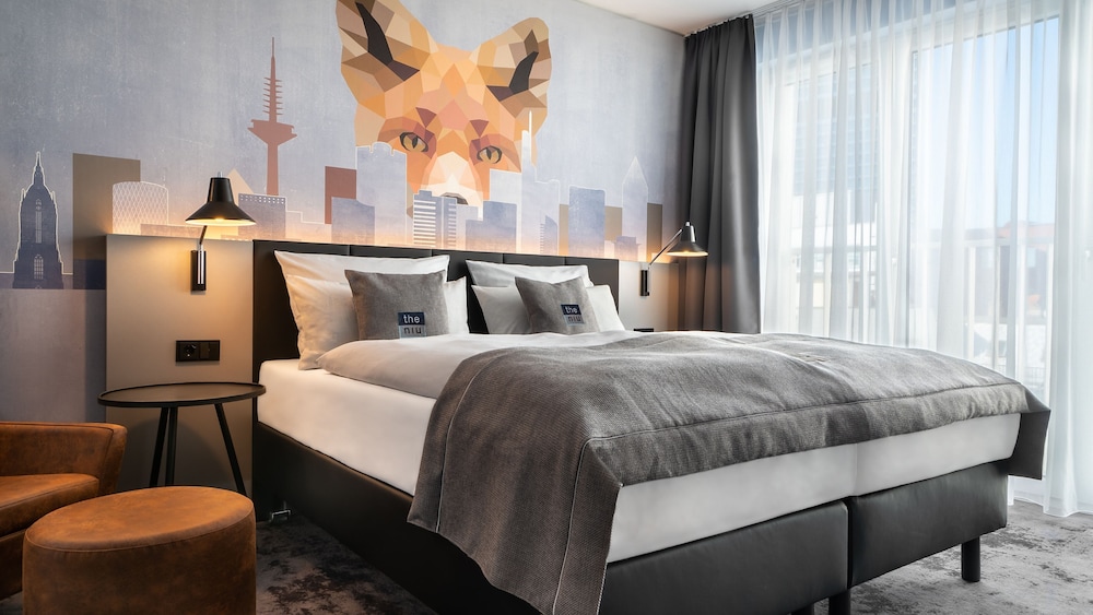Holiday Inn - the niu, Charly Frankfurt City 14