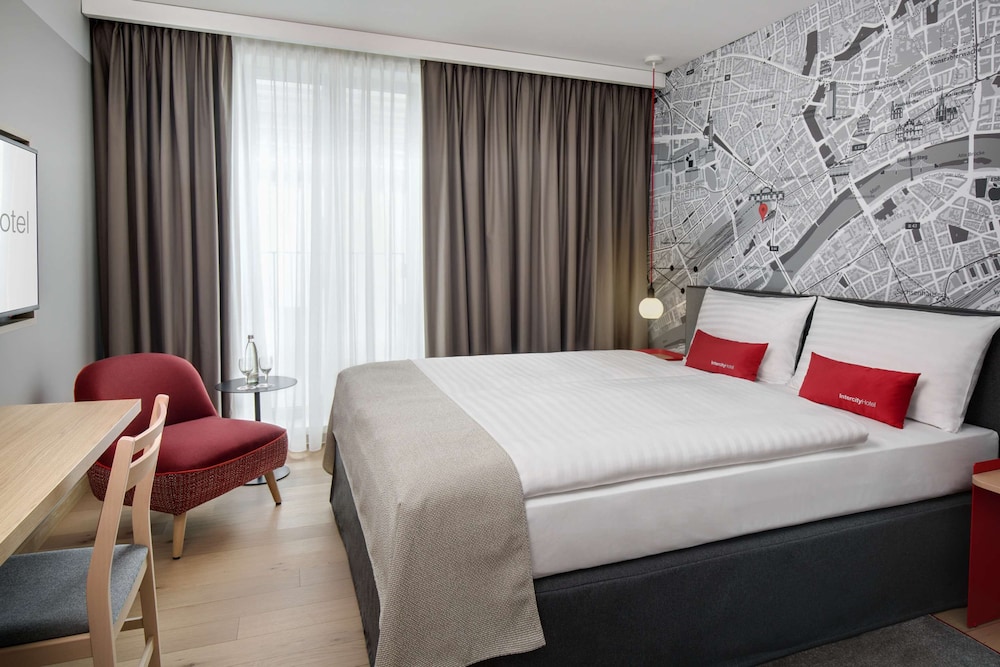 IntercityHotel Frankfurt Hauptbahnhof Süd 9