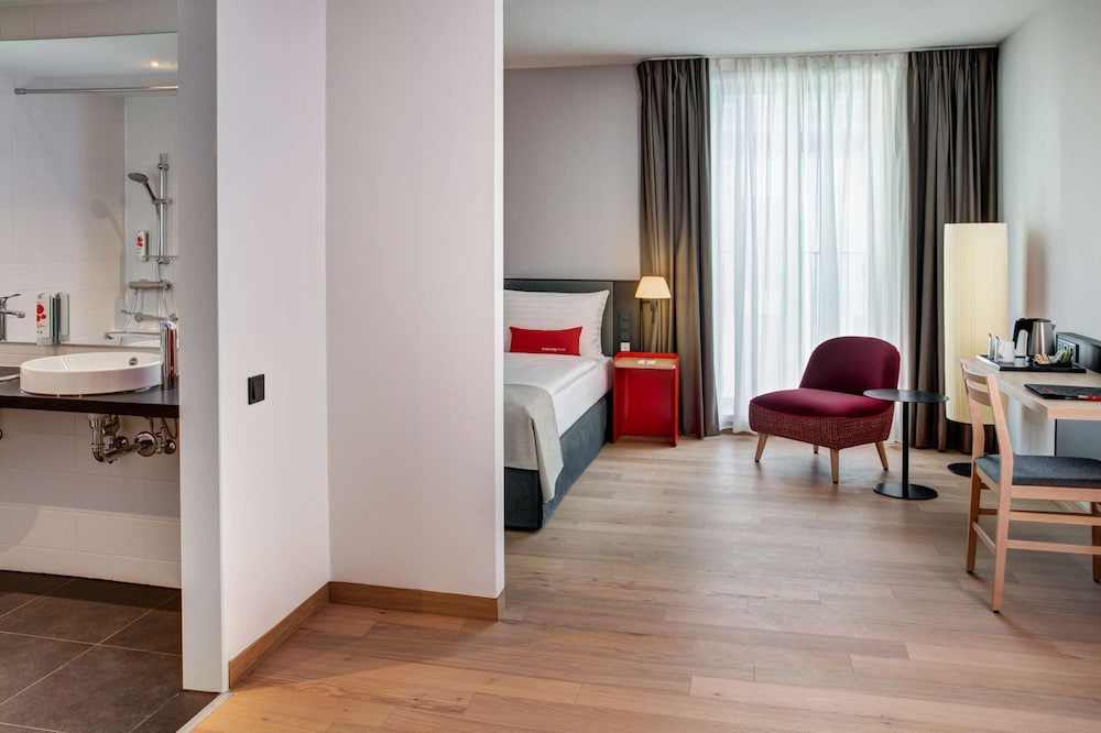 IntercityHotel Frankfurt Hauptbahnhof Süd 6
