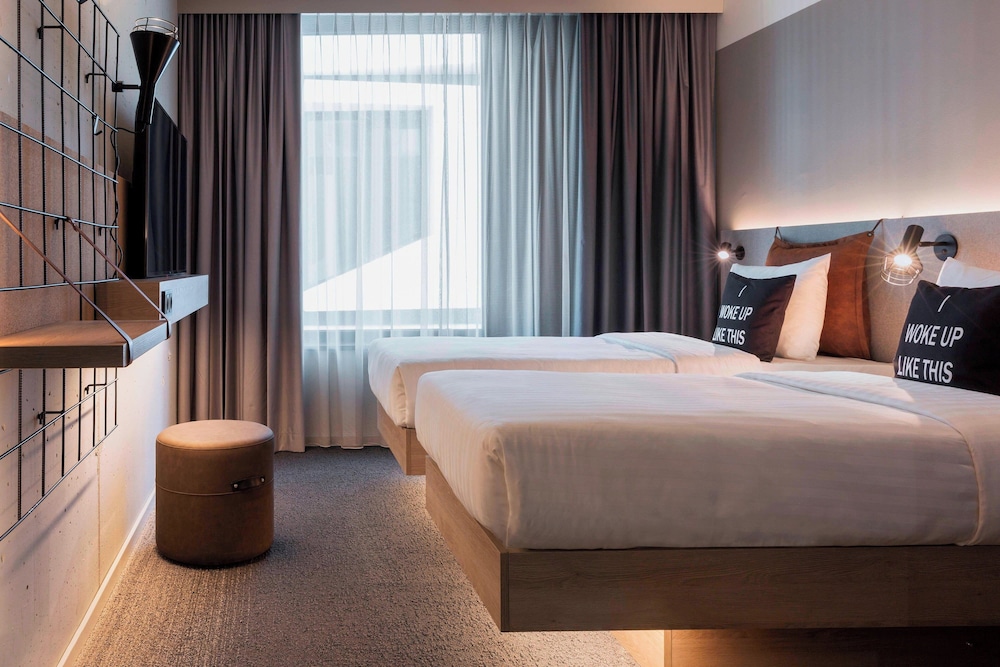 Moxy Frankfurt City Center 15