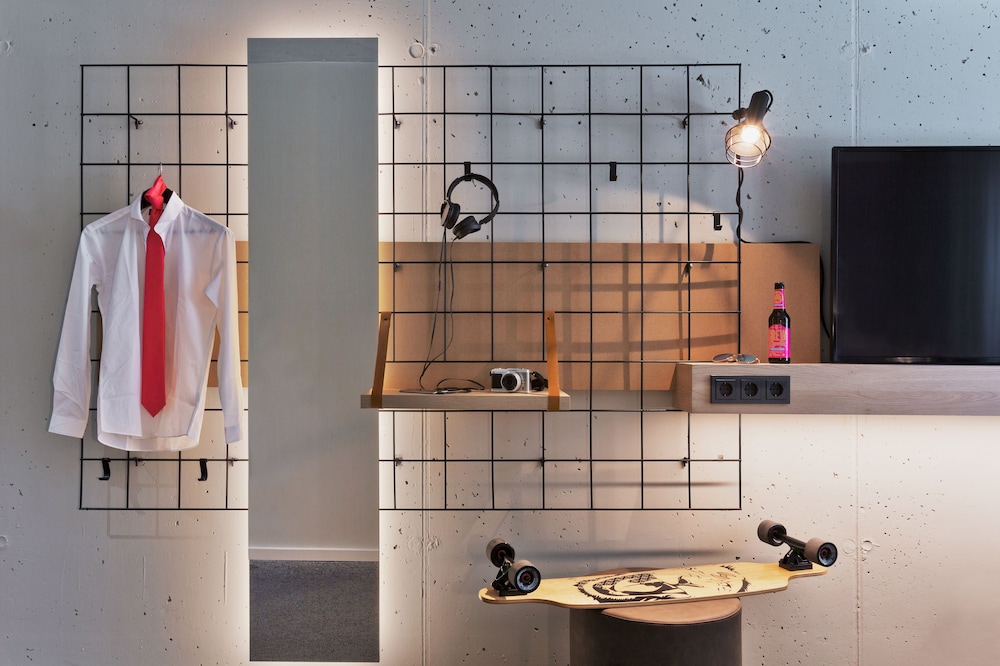 Moxy Frankfurt City Center 9