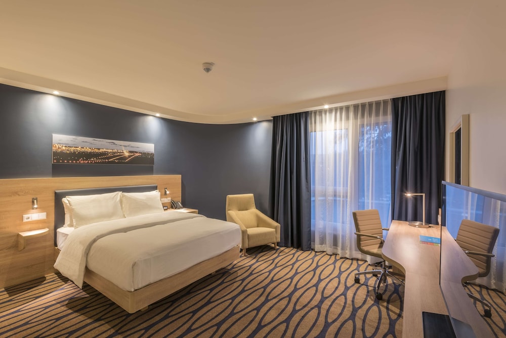 Hampton by Hilton Frankfurt Airport 16