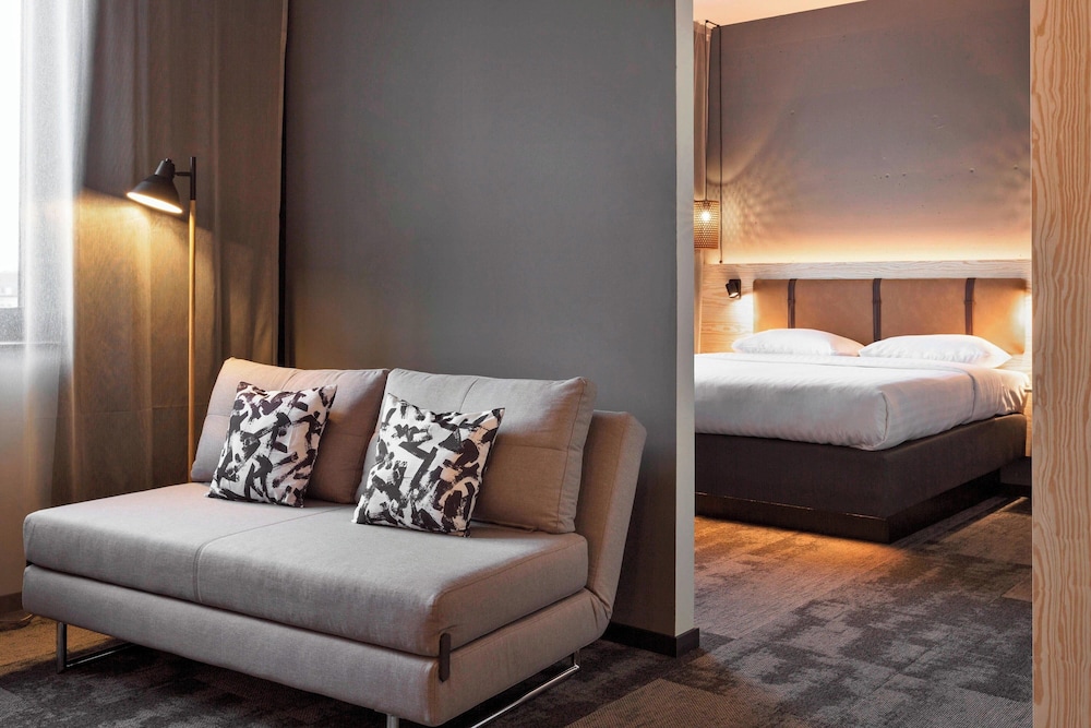 Moxy Düsseldorf Süd 18