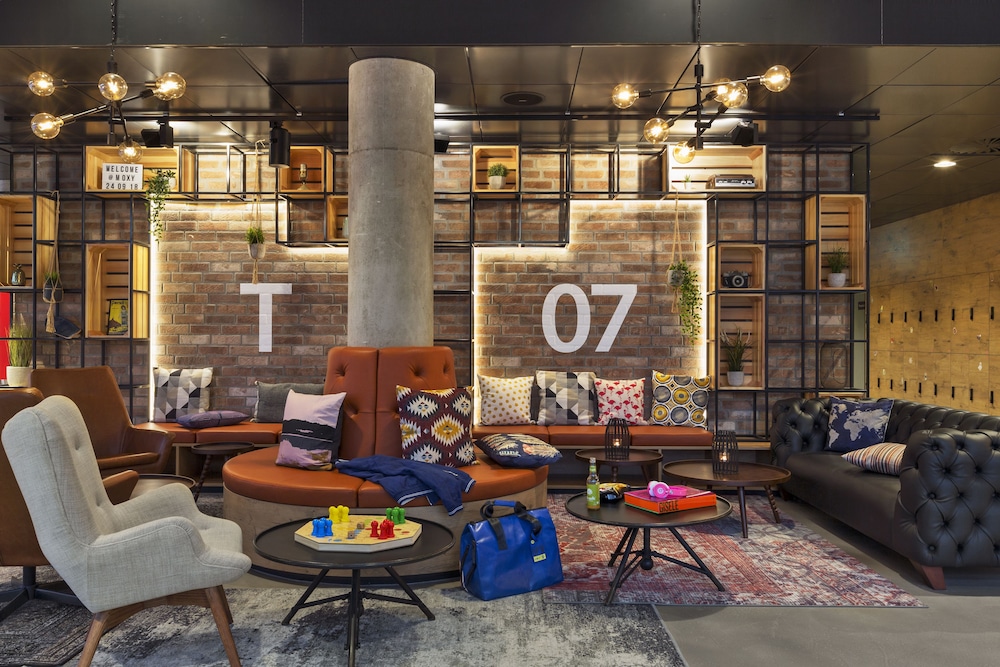 Moxy Düsseldorf Süd 9