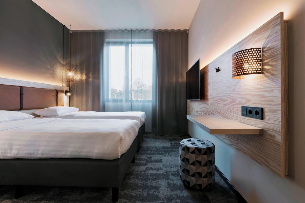 Moxy Düsseldorf Süd 19