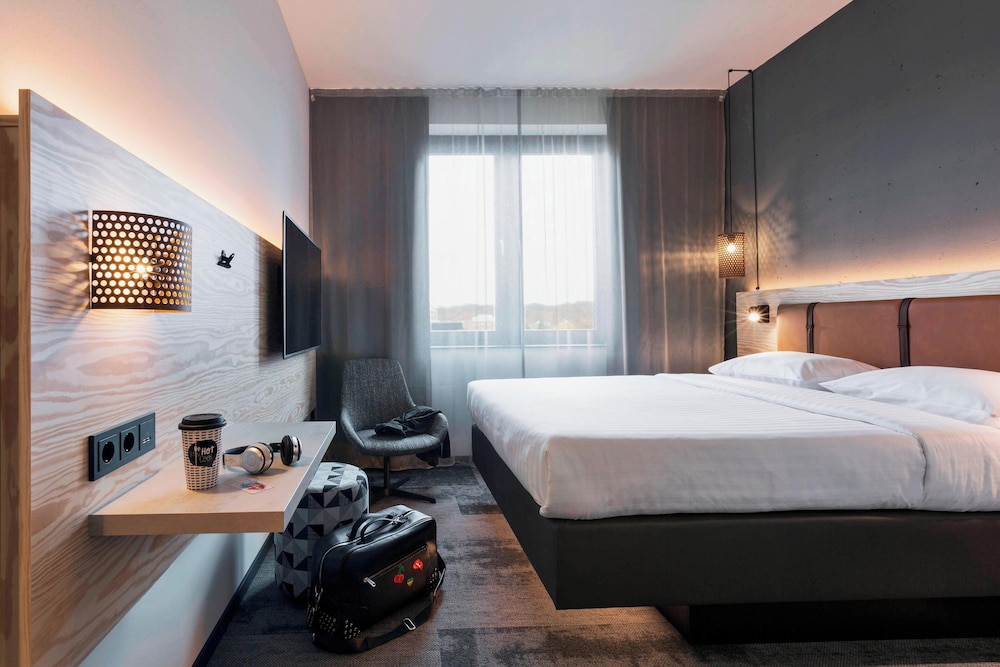Moxy Düsseldorf Süd 21