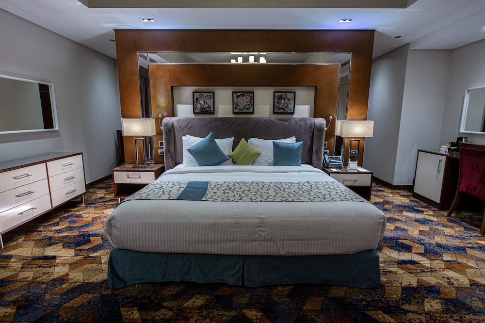 Triumph Luxury Hotel 14