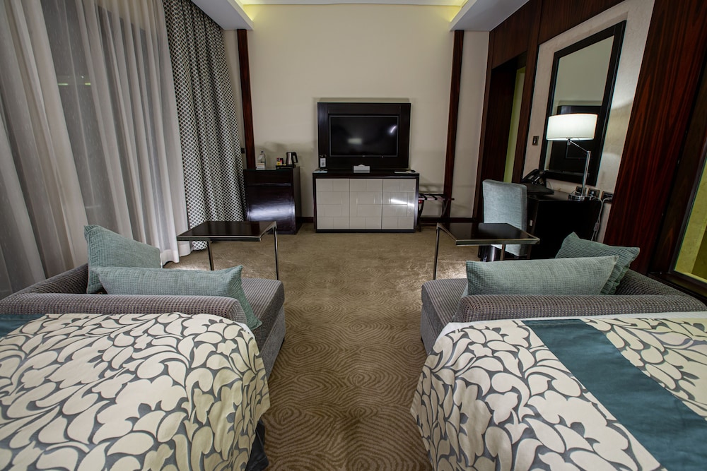 Triumph Luxury Hotel 9
